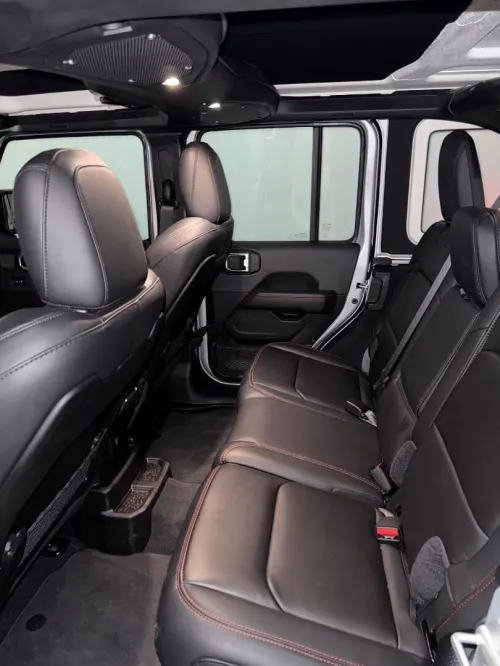 Jeep Wrangler Rubicon 3.6l V6 FULL options 2025 Rubicon