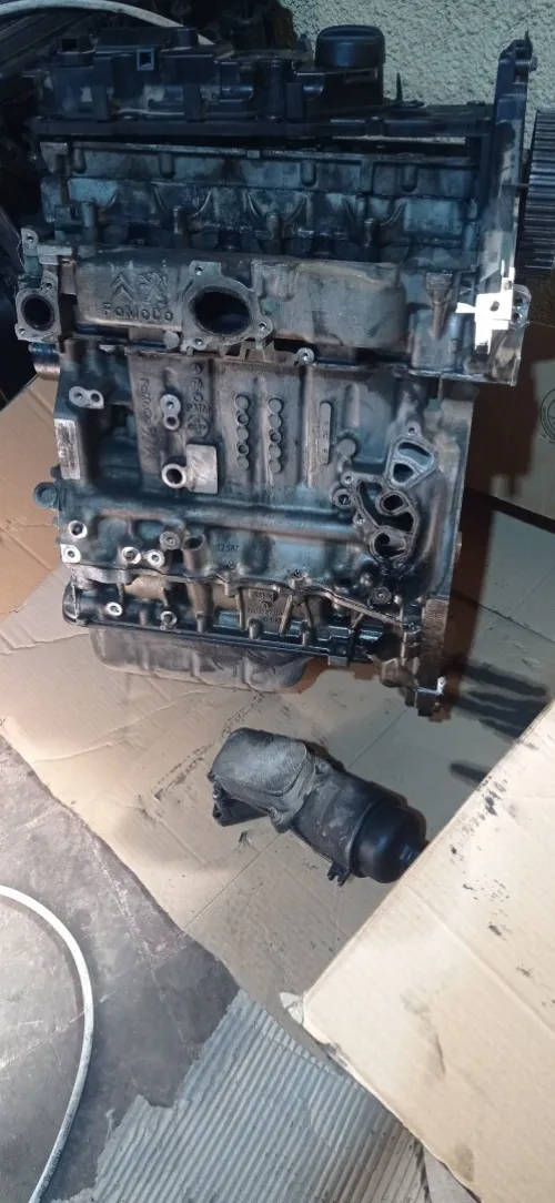 Moteur batima 208 1.6 HDi 92ch arbre à came wahda fih fissure f bloc 