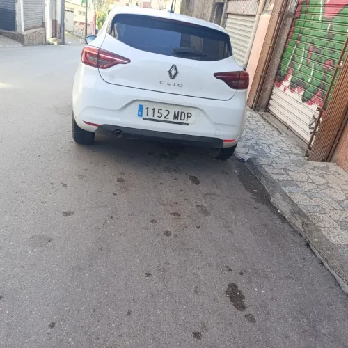 Renault Clio 5  2023 Authentic
