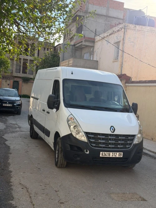 Renault Master 2012