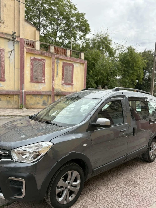 Renault Kangoo 2025 