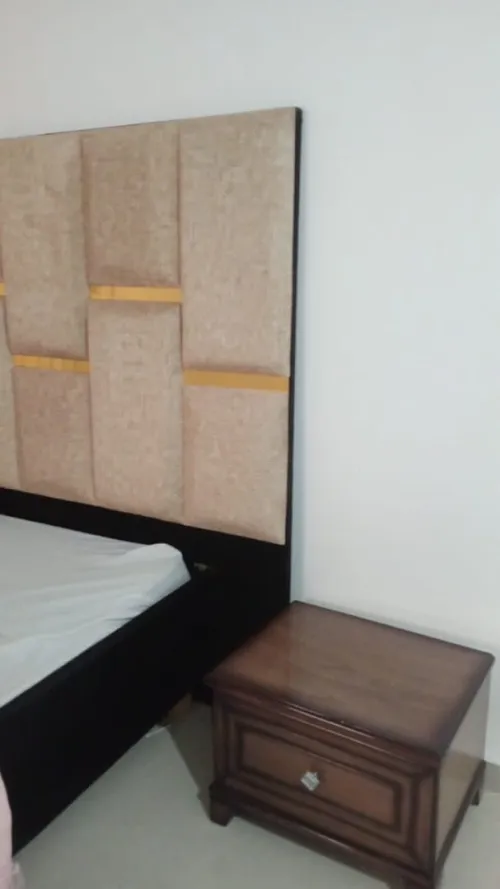 Chambre à coucher + sommier + matelas