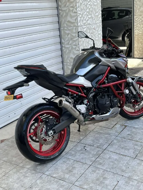 Kawasaki Z900 2023