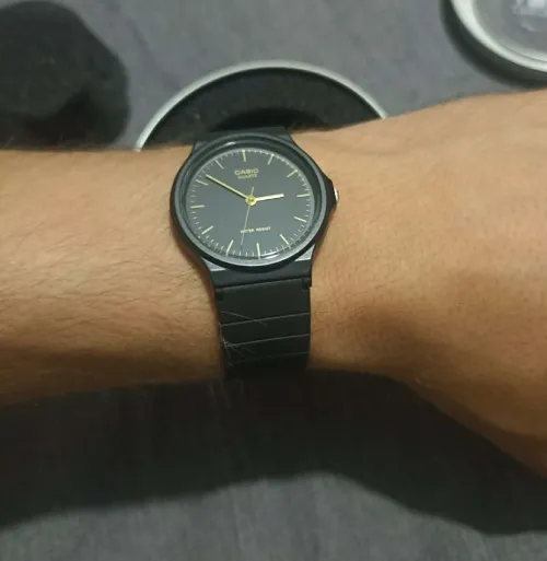 Casio MQ-24-1E Original (Livraison GRATUITE)