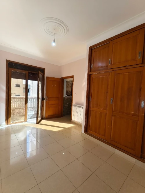 Location Appartement Niveau de villa F5 Tipaza Ain tagourait