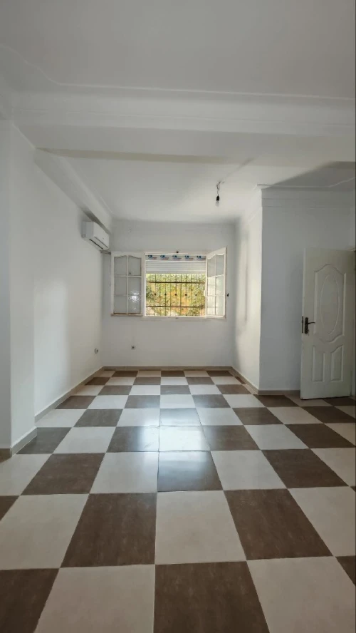 Vente Appartement Niveau de villa F3 Tipaza Kolea