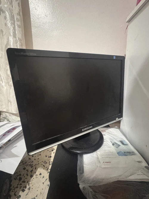 Écran moniteur SAMSUNG SyncMaster 931BW