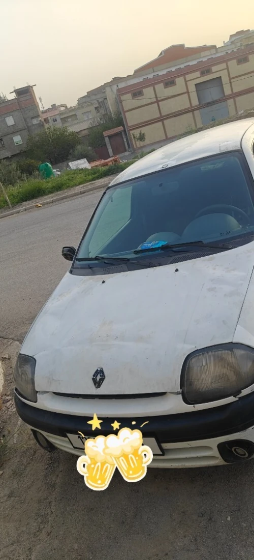 Renault Clio 1 2000 DEBZA