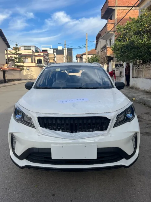 Geely GX3 PRO  2025 Livan