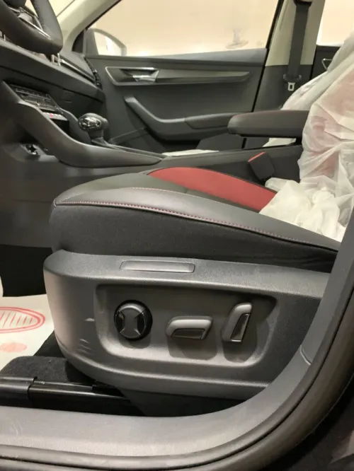 Skoda Karoq 2025 Luxury