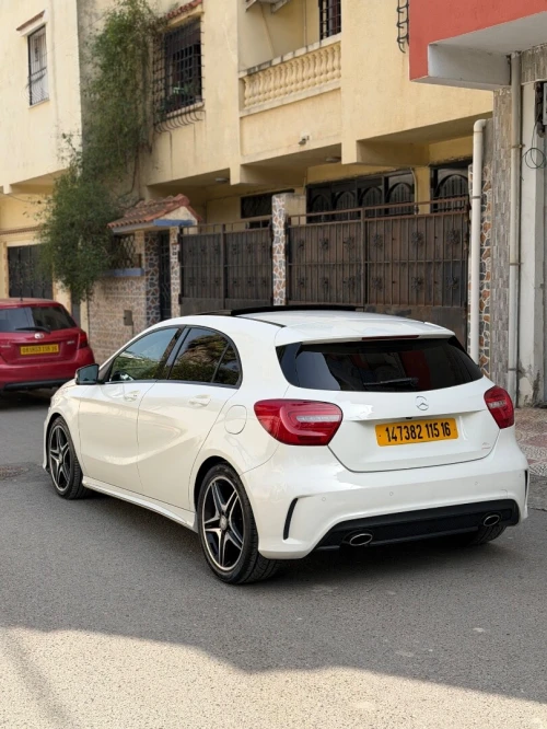 Mercedes Classe A 2015 180  Sport +