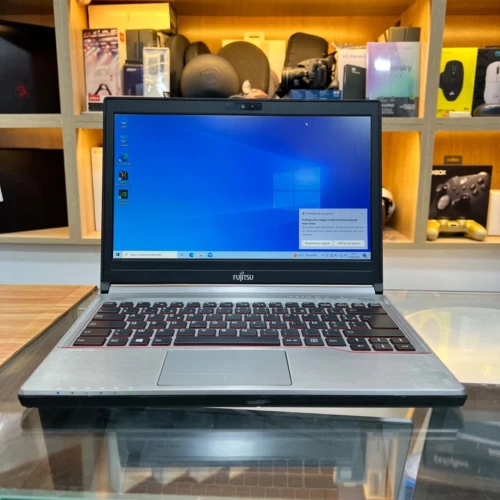 LAPTOP FUJITSU LIFEBOOK I5 6TH GEN 8GB RAM 256GB SSD 