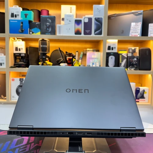 HP OMEN 16 AMD RYZEN 9 7940HS NVIDIA RTX 4070 32GB RAM 1TB SSD ECRAN QHD 240HZ