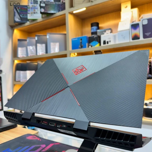 HP OMEN 15 I5 8300H NVIDIA RTX 2060 16GB RAM 256GB SSD + 1TB HDD