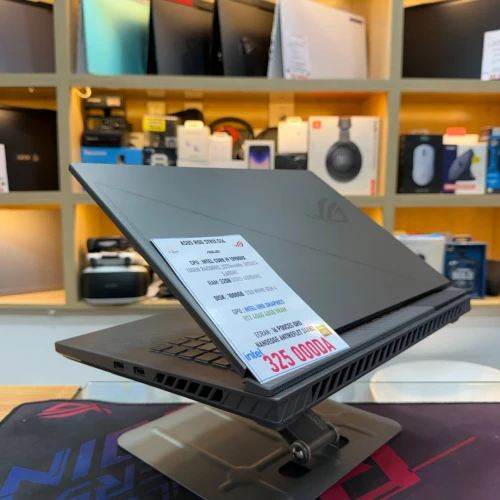 [VENDU] ASUS ROG STRIX G16 I9 13980HX NVIDIA RTX 4060 32GB RAM 1TB SSD ECRAN 16 POUCES QHD 240HZ