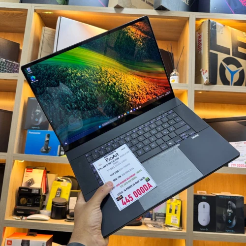 ASUS PROART P16 AMD RYZEN 9 HX 370W AI NVIDIA RTX 4070 32GB RAM 1TB SSD ECRAN 4K OLED + ASUS PEN 2.0