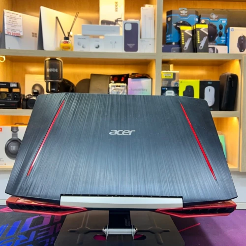 ACER ASPIRE VX I7 7700HQ GTX 1050 8GB RAM 256GB SSD+1TB HDD