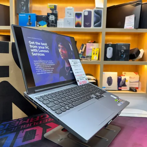 LENOVO LEGION SLIM 5 AMD RYZEN 7 7735HS NVIDIA RTX 4070 16FB RAM 512GB SSD ECRAN QHD 165HZ