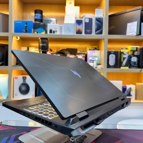 ACER NITRO 16 AMD RYZEN 7 7735HS NVIDIA RTX 4070 16GB RAM 1TB SSD ECRAN QHD 165HZ