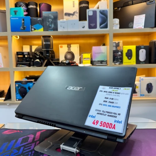 [VENDU] ACER ASPIRE 3 I3 10TH GEN 8GB RAM 256GB SSD