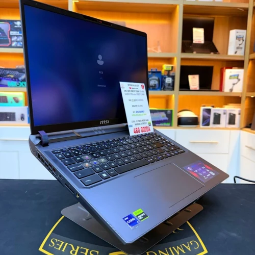 MSI VECTOR 16 HX A13V i9 13980HX 32GB RAM1TB SSD  RTX 4080 12GBVRAM 16" 144HZ