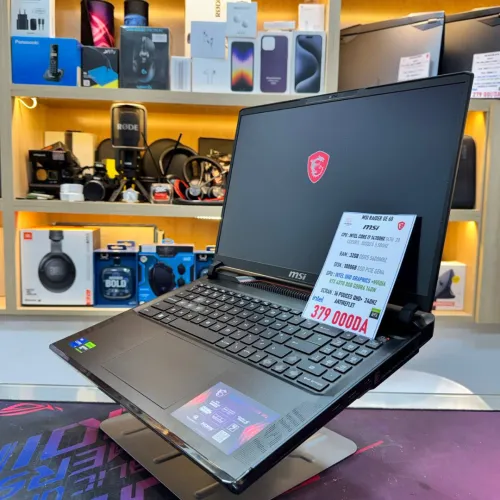 MSI GE68 RAIDER I7 14700HX NVIDIA RTX 4070 32GB RAM 1TB SSD ECRAN QHD+ 240 HZ