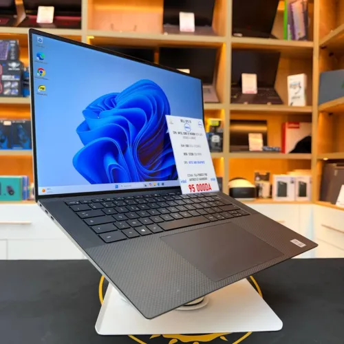 DELL XPS 15 I5 10300H 8GB RAM 512GB SSD ETAT 10/10