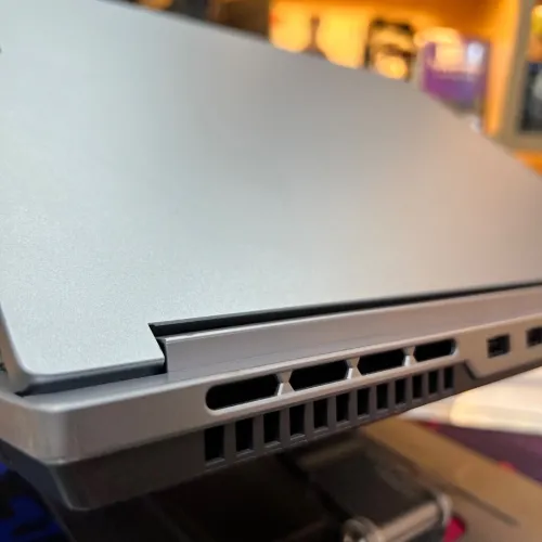 LENOVO LEGION SLIM 5 I7 14700HX NVIDIA RTX 4060 16GB RAM 512GB SSD ECRAN WQHD 165HZ