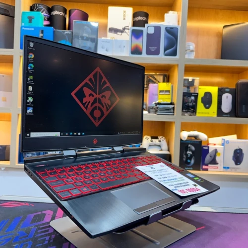 HP OMEN 15 I5 8300H NVIDIA GTX 1050 8GB RAM 256GB SSD + 2TB HDD