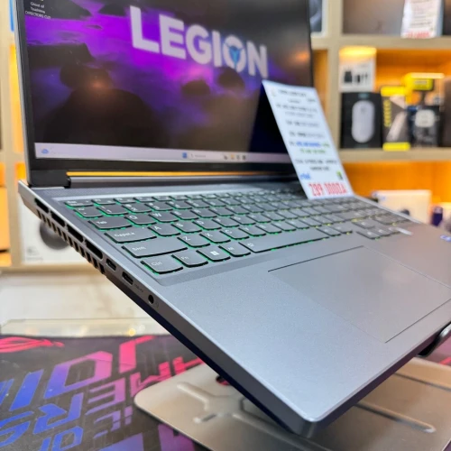 LENOVO LEGION SLIM 5 I7 13700H NVIDIA RTX 4060 16GB RAM DDR5 512GB SSD ECRAN QHD+ 165HE