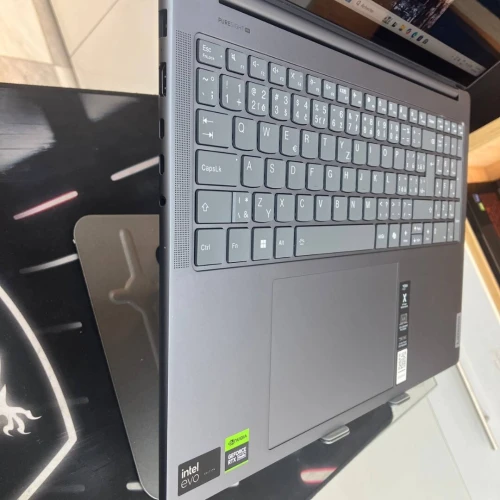 LENOVO TOGA PRO 9I ULTRA 9 185H 32GB 1TB RTX4050 6GBVRAM 16 3K TACTILE 165HZ