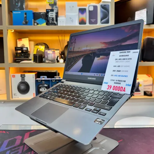 SAMSUNG 900X I5 3317U 3TH GEN 4GB RAM 256GB SSD