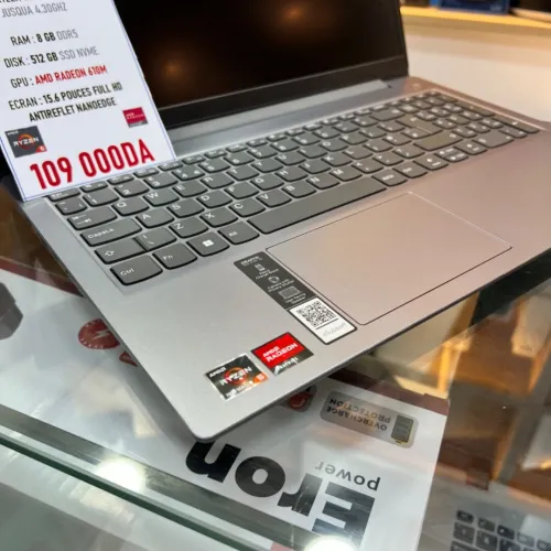 LENOVO IDEAPAD SLIM 3  AMD RYZEN 5 7520 8GB RAM 512GB SSD 