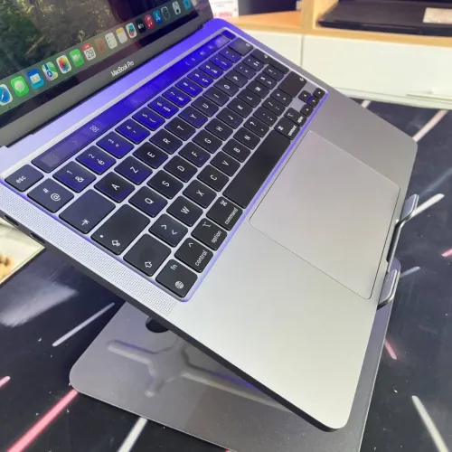 MACBOOK PRO 2022 APPLE M2 16GB 512SSD CYCLE 27 13.3 (2560X1600)