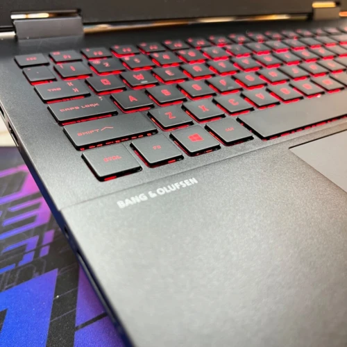 HP OMEN 15 AMD RYZEN 7 4800H NVIDIA RTX 2060 6GB VRAM 16GB RAM 512GB SSD