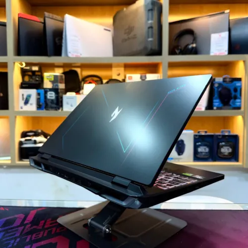 ACER NITRO 16 AMD RYZEN 7 7735HS NVIDIA RTX 4070 16GB/32GB RAM 1TB SSD 