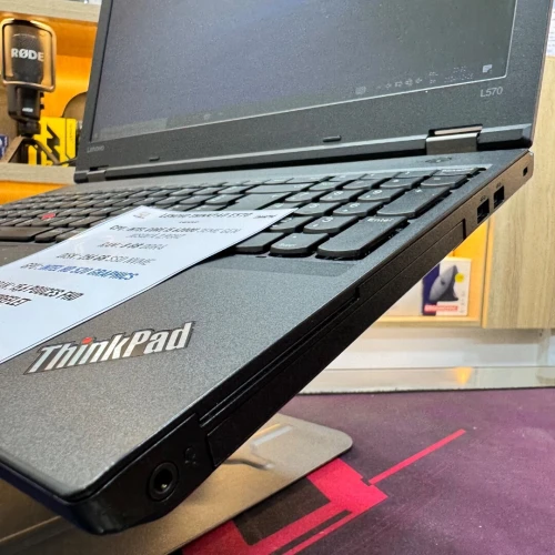LENOVO THINKPAD L570 I5 6200U 8GB RAM 256GB SSD ECRAN 15.6 POUCES 