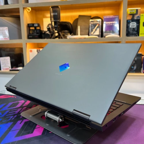 HP OMEN 15 AMD RYZEN 7 4800H NVIDIA RTX 2060 6GB VRAM 16GB RAM 512GB SSD