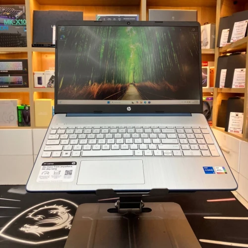 HP LAPTOP 15 CORE I5 1235U 8GB 256SSD 15.6 FHD