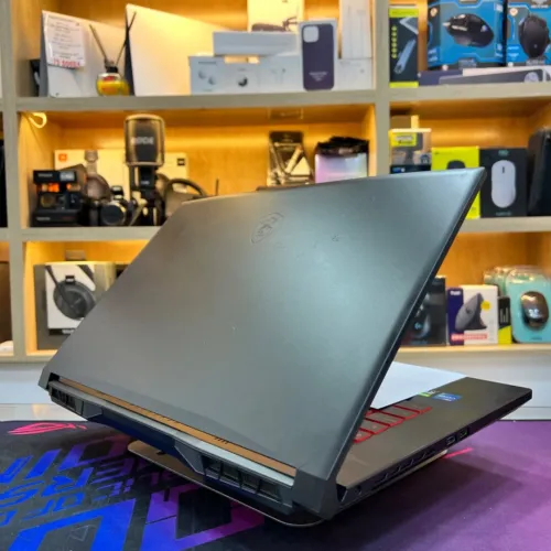 MSI GF76 I7 11800H NVIDIA RTX 3050TI 16GB RAM 512GB SSD ECRAN 17 144HZ