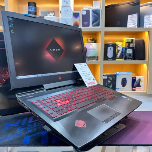 HP OMEN 17 I7 8750H NVIDIA GTX 1050 16GB RAM 128GB SSD +1 TB HDD SOUS EMBALLAGE