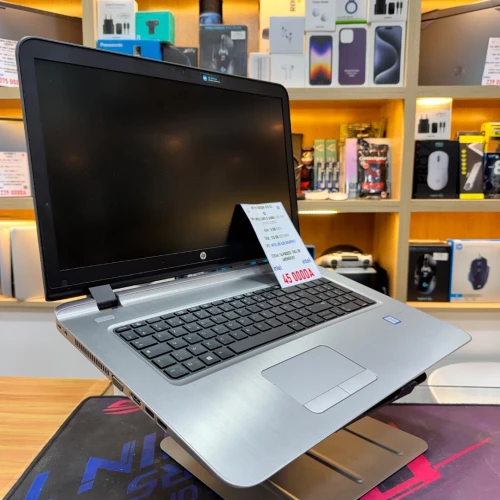 HP PROBOOK 470 I5 6300U 8GB RAM 512GB SSD 