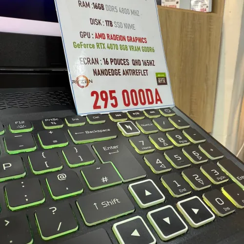 ACER NITRO 16 AMD RYZEN 7 7735HS NVIDIA RTX 4070 16GB/32GB RAM 1TB SSD 