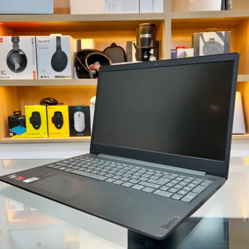 LENOVO IDEAPAD 3 RYZEN 5 3500U 8GB RAM 256GB SSD