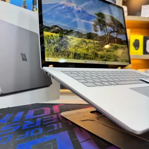 MICROSOFT SURFACE LAPTOP 3 AMD RYZEN 5 3550u 8GB RAM 128GB SSD 
