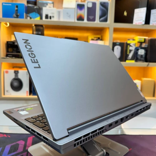 LENOVO LEGION SLIM 5 AMD RYZEN 7 7435HS NVIDIA RTX 4070 16GB RAM 512GB SSD 