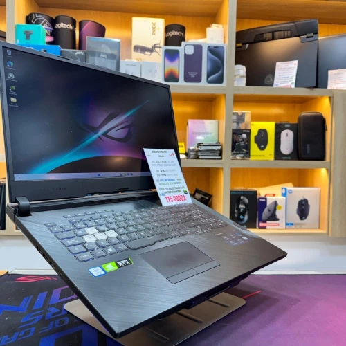 ASUS ROG STRIX G17 I7 9750H NVIDIA RTX 2070 8GB VRAM 16GB RAM 512GB SSD 