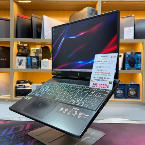 ACER NITRO 16 AMD RYZEN 7 7735HS NVIDIA RTX 4070 16GB/32GB RAM 1TB SSD 