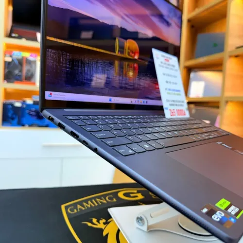 LENOVO YOGA SLIM PRO 9I I9 13905H NVIDIA RTX 4050 32GB RAM 1TB SSD 