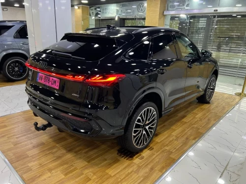 Audi Q5 sline   sport back 2026